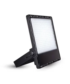PROYECTOR LED NEGRO TRYTON 70W 5700K 8770LM LY38 ILUMINIA