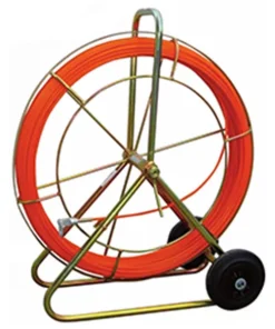 GUIA AUTOENERGETICA FIBRA VID.9M/M 120 Mts. CONTENEDOR +RUEDAS 770912 PROIMAN